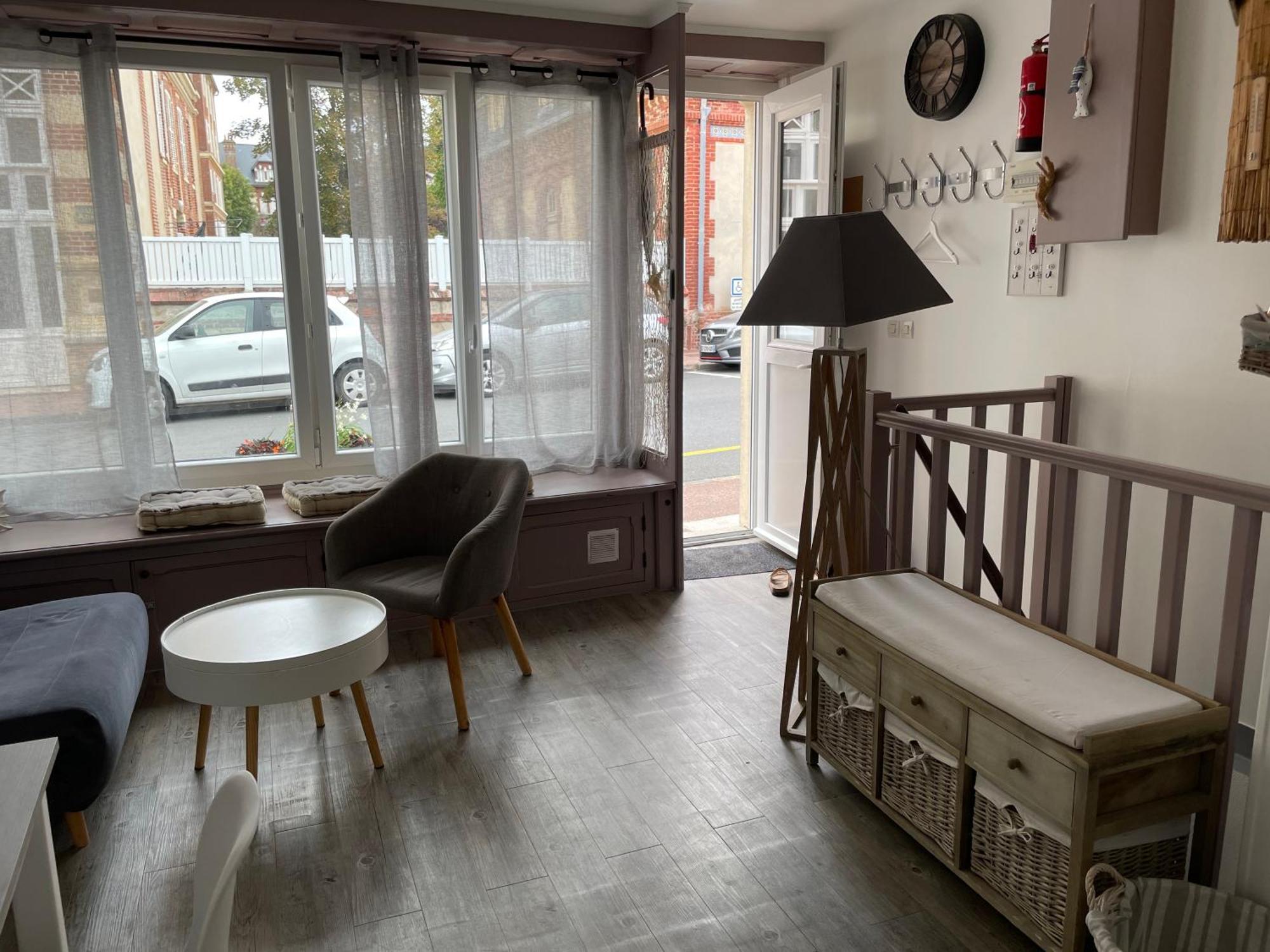 Souplex 50M De La Plage Et Des Commerces Houlgate Luaran gambar