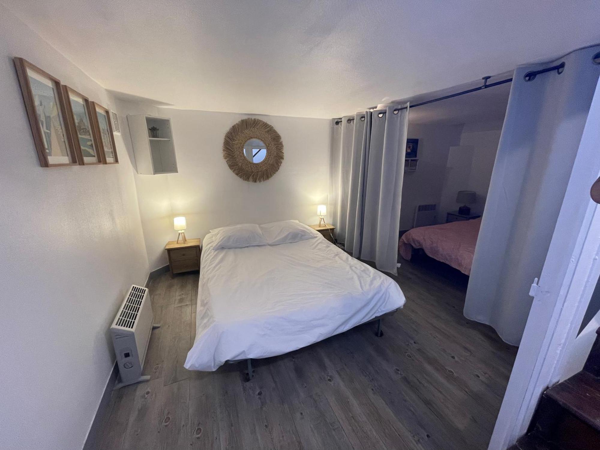 Souplex 50M De La Plage Et Des Commerces Houlgate Luaran gambar