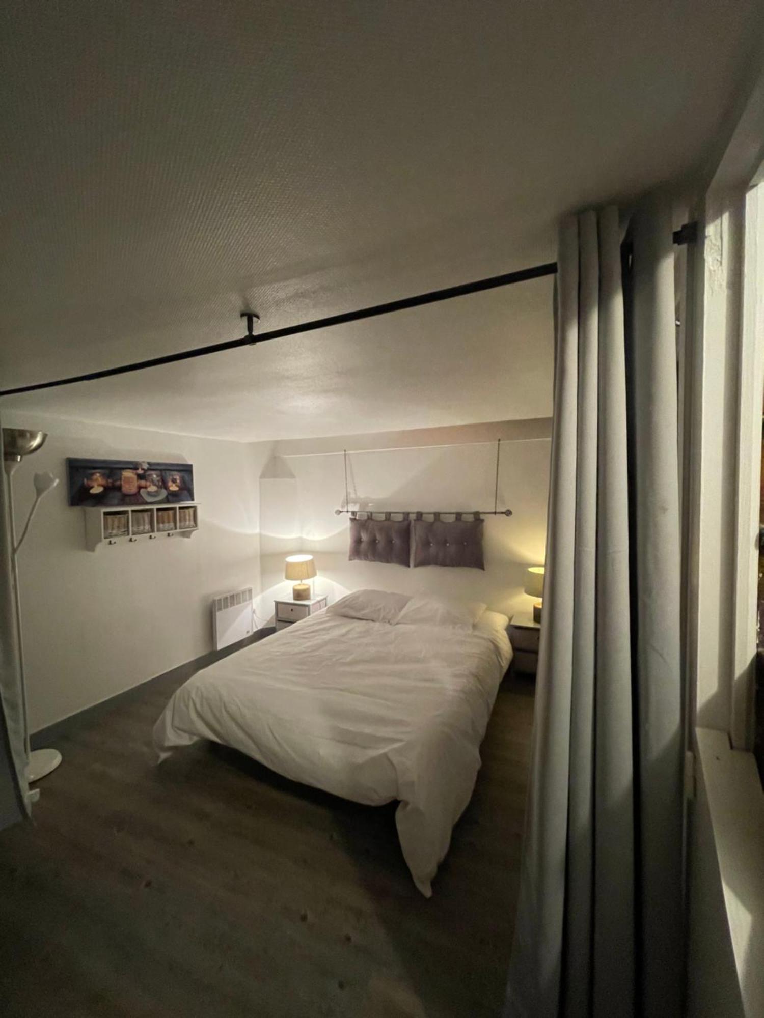 Souplex 50M De La Plage Et Des Commerces Houlgate Luaran gambar