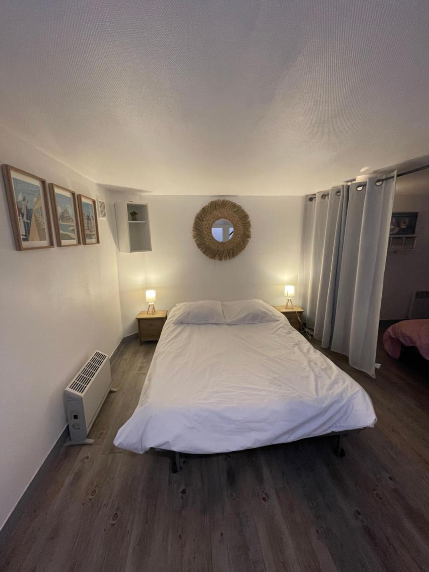 Souplex 50M De La Plage Et Des Commerces Houlgate Luaran gambar