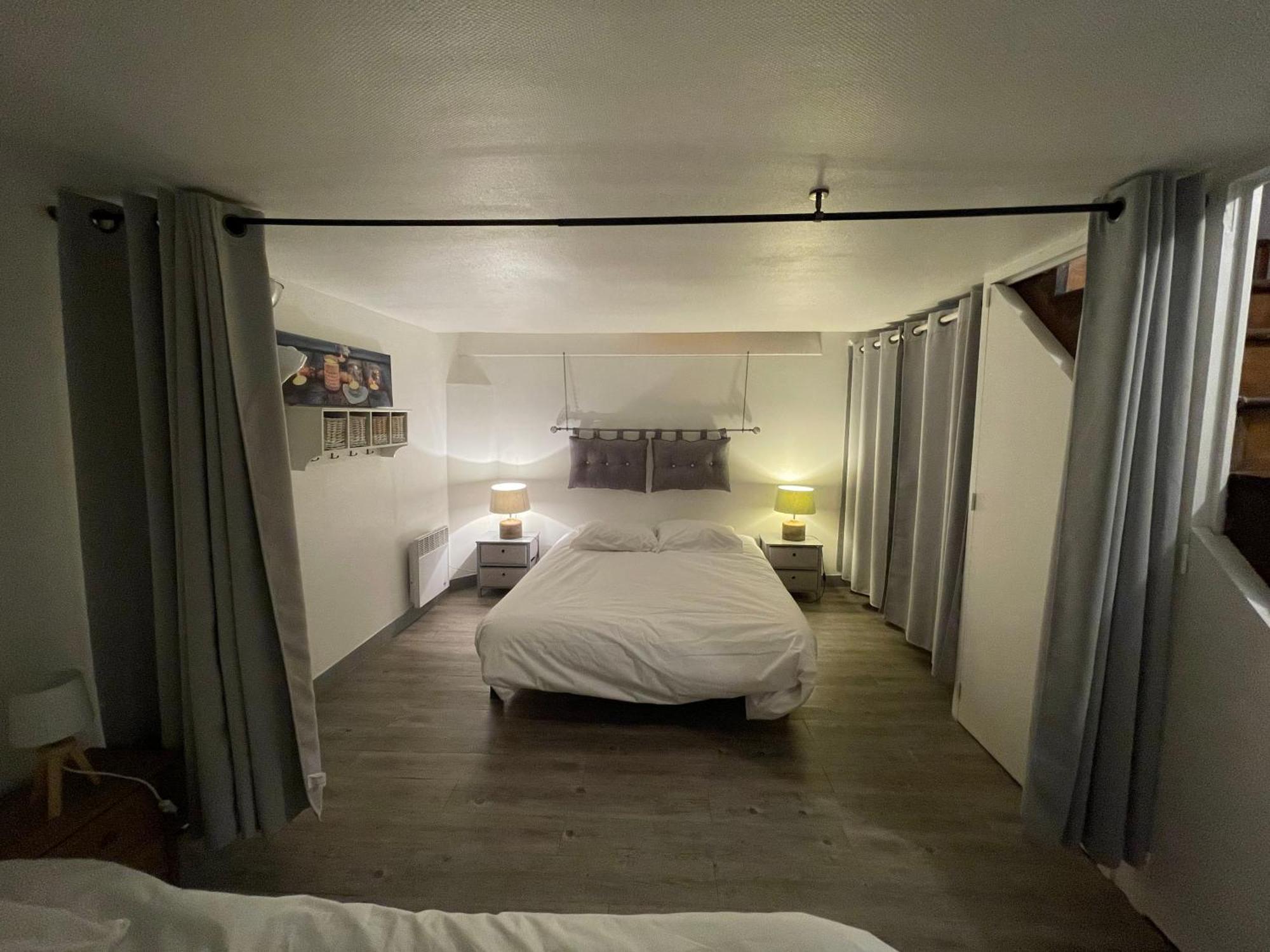 Souplex 50M De La Plage Et Des Commerces Houlgate Luaran gambar